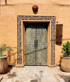 Exterior detail - Cozy and Intimate Villa, Absolute calm, In Marrakech (Marrakech)