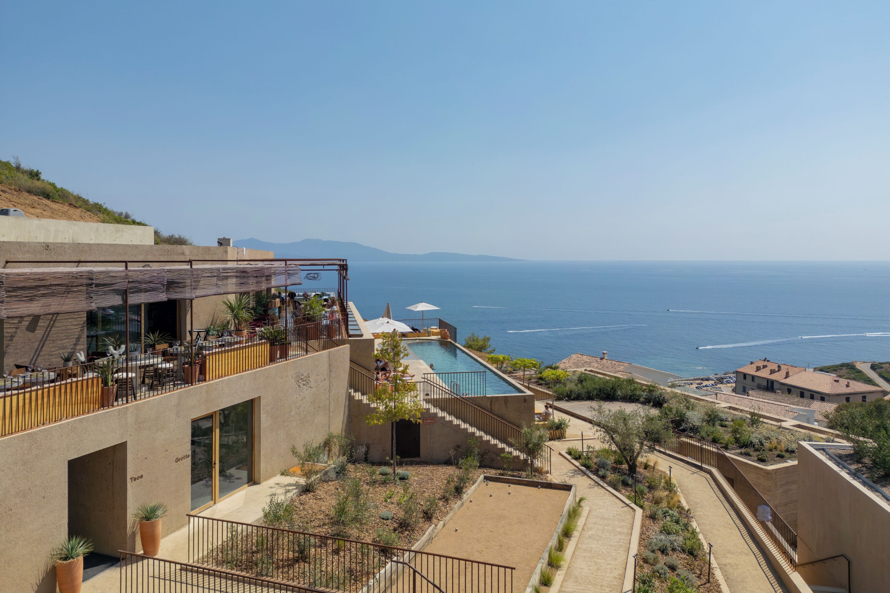 Área de juegos infantiles al aire libre