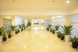 Unclassified image, 5 of 48, button - Dong He Hotel (Dongxing)