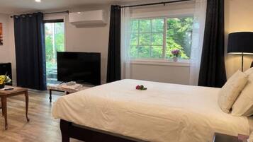 1 chambre, fer et planche à repasser, Wi-Fi gratuit, draps fournis