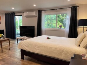 1 bedroom, iron/ironing board, free WiFi, bed sheets - Private Bachelor Unit w/ Attached Washroom and Kitchenette  (Halifax)