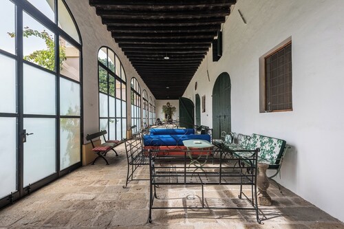 Spacious 9-AC-bedroom villa_500mq near Venice