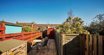 Blairgowrie - Cosy terraced cottage in town centre