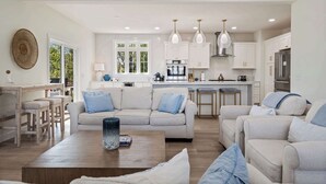 Hus, flere senger, terrasse, hageutsikt (Ocean Outlook) | Oppholdsområde