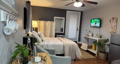 Beautifully Studio apartment, offering a warm ambiance with modern amenities.