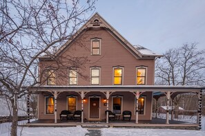 Exterior - Elegant Catskills Victorian Retreat Walk to Dining Near Windham and Hunter (Hensonville)