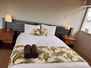 3 dormitorios, tabla de planchar con plancha, Internet y ropa de cama