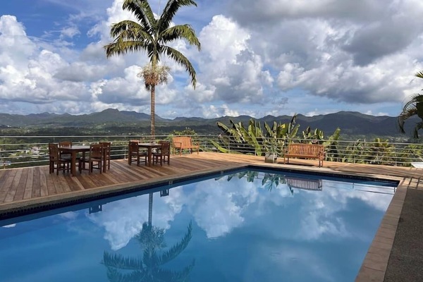 46cd6c4d badb 4af3 95e3 f371314c2593