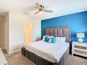 8 bedrooms, iron/ironing board, WiFi, bed sheets - Champions Gate Tranquil Playhouse-9053 (Davenport)