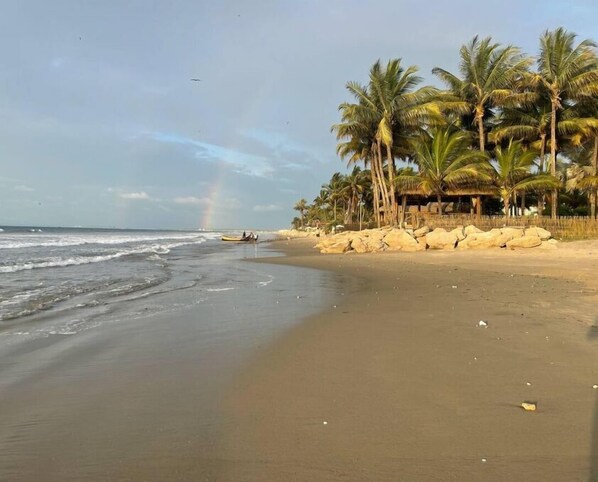 Beach - Refuge from the sea (Punta Blanca)