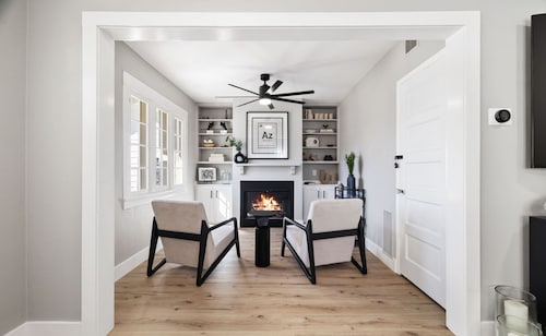 Emma s Manor A Down Town Prescott Gem