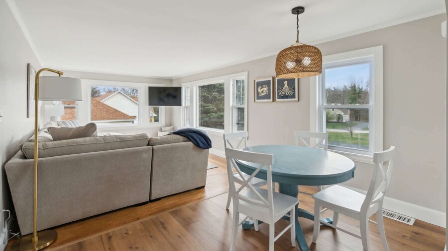 The Coastal Nest Stay for 5!