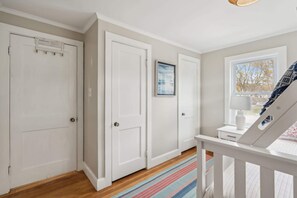 2 slaapkamers, individueel gedecoreerd, individueel gemeubileerd