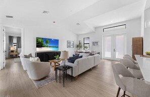Smart TV, offices