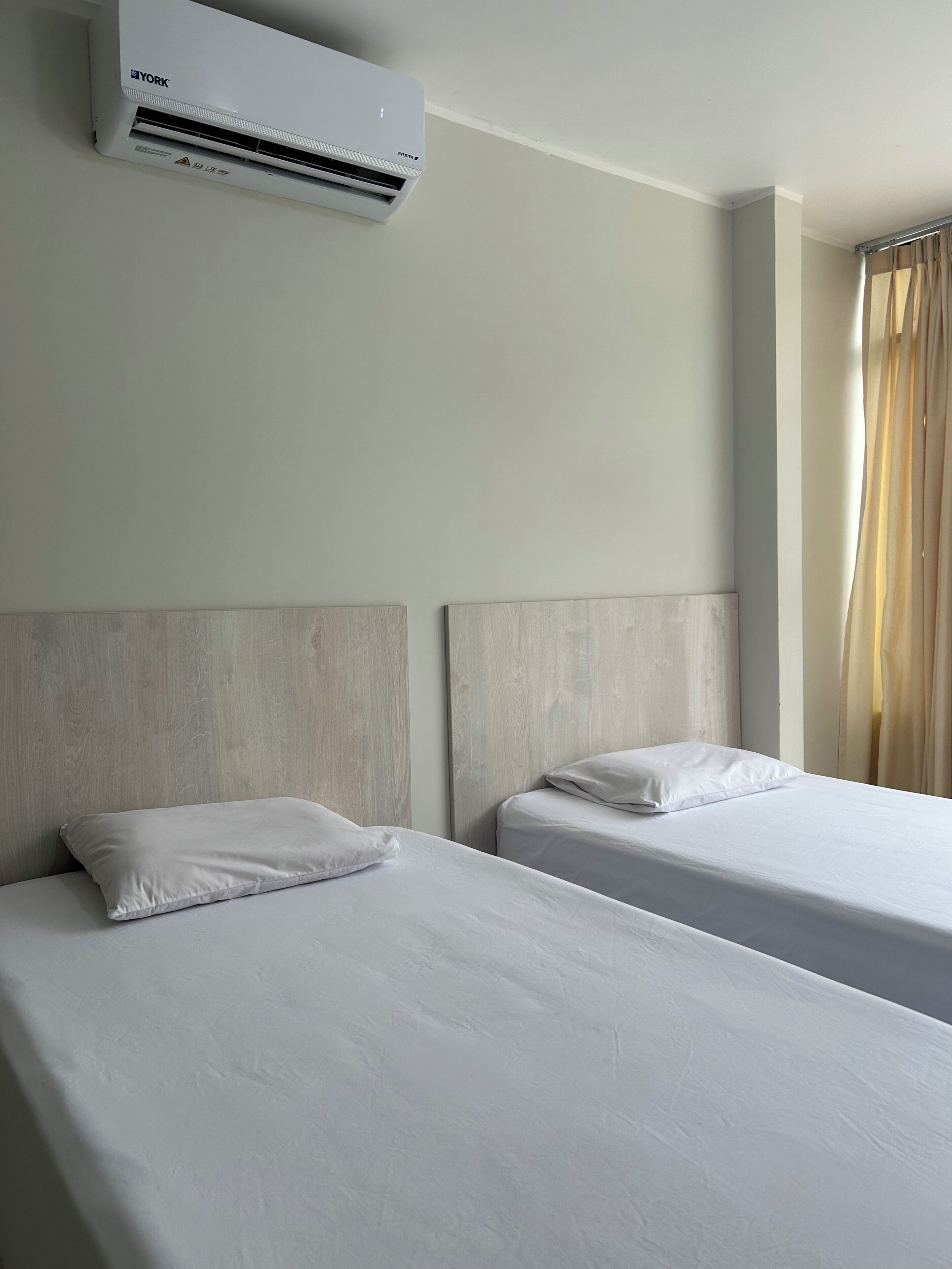 2 makuuhuonetta, silitysrauta/-lauta, Wi-Fi, vuodevaatteet