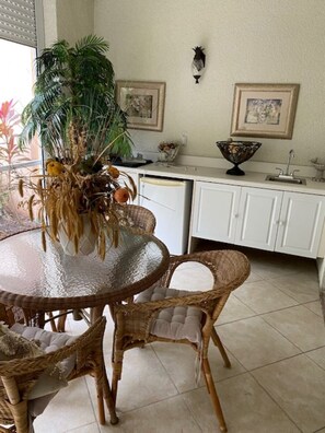 Dining - FALLING WATERS-Resort style 1st floor condo in gorgeous Naples!! (Naples)