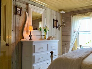 3 多间卧室、熨斗/熨衣板、WiFi、床单