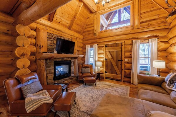 TV, fireplace, DVD player, table football - Snowshoe View Log Cabin | Hot Tub & Mtn Luxury (Pocahontas County)