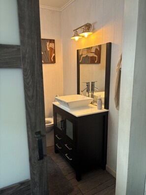 Towels, soap, toilet paper