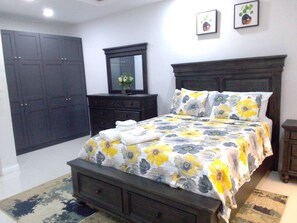 3 chambres, fer et planche à repasser, Wi-Fi