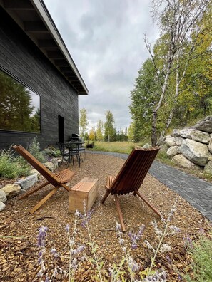 Terrace/patio - Private Guest Suite on 5 Acres - 5 min to Downtown Whitefish (Whitefish)