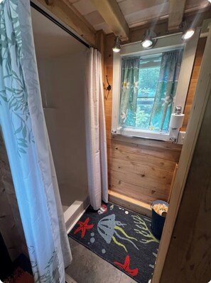 Towels, soap, toilet paper