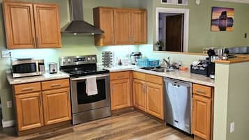 Microwave, oven, stovetop, dishwasher