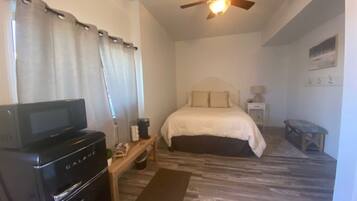 2 habitaciones y ropa de cama