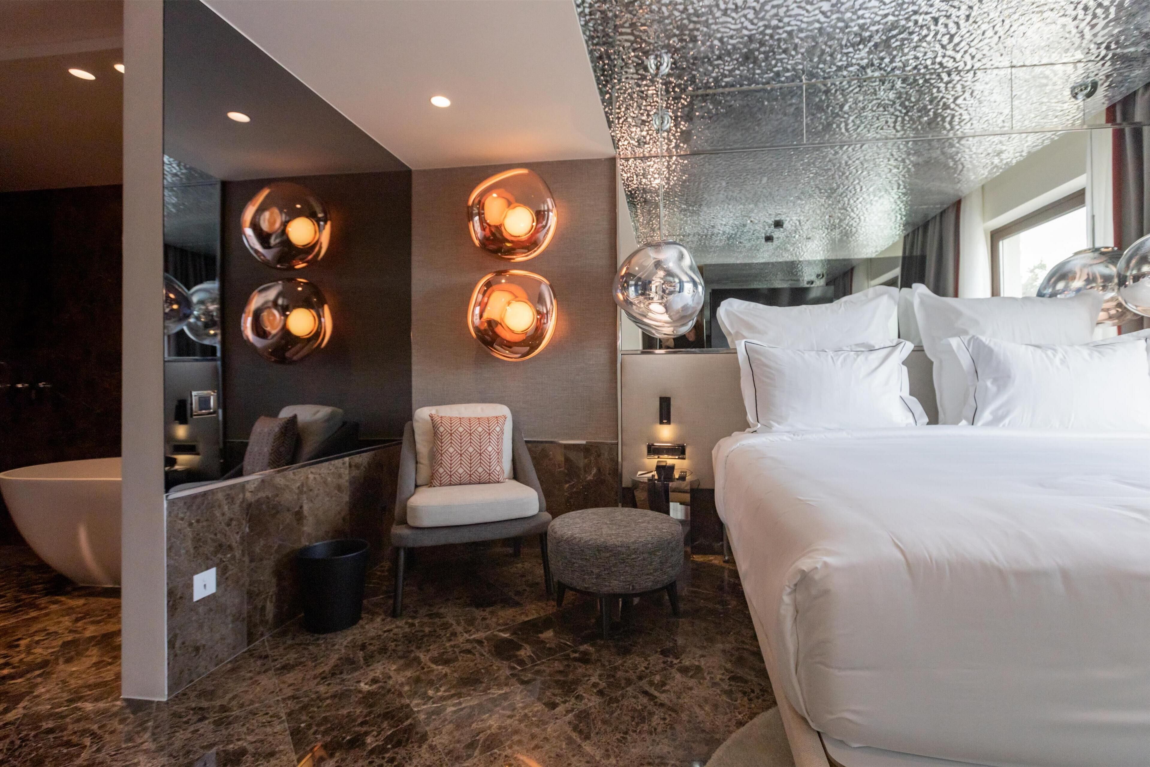 Suite, 1 King Bed | Minibar, in-room safe, desk, free WiFi