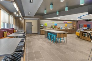 Desayuno buffet incluido todos los días 