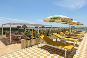 Sundeck