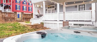 Historic Home w/ Sauna, HotTub, Speakeasy & Game Room