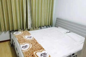 Room - Jinshatan Family Hostel (Qingdao)