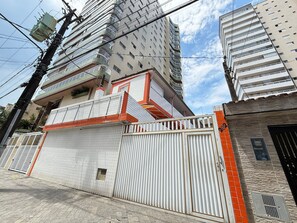 Exterior - Pé na Areia Praia da Aviação II (Praia Grande)