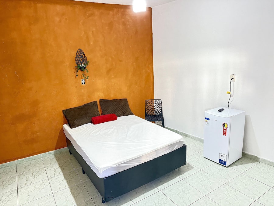 Suite básica | 1 dormitorio, espacio para trabajar con un portátil, cortinas opacas
