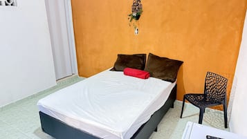 Suíte | 1 quarto, espaço de trabalho para notebook, cortinas blackout