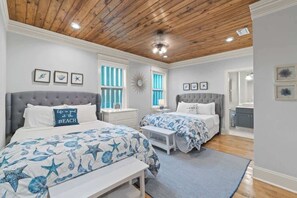 4 habitaciones, cuna de viaje y wifi 