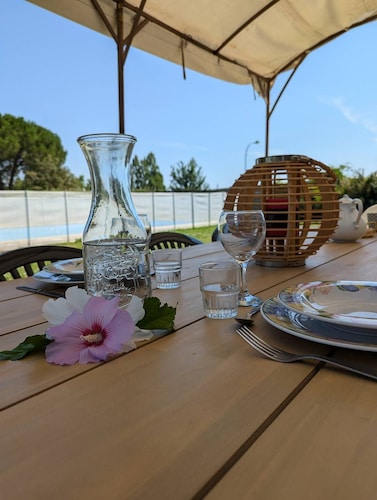 Gîte grande capacité avec piscine privée 13 personnes