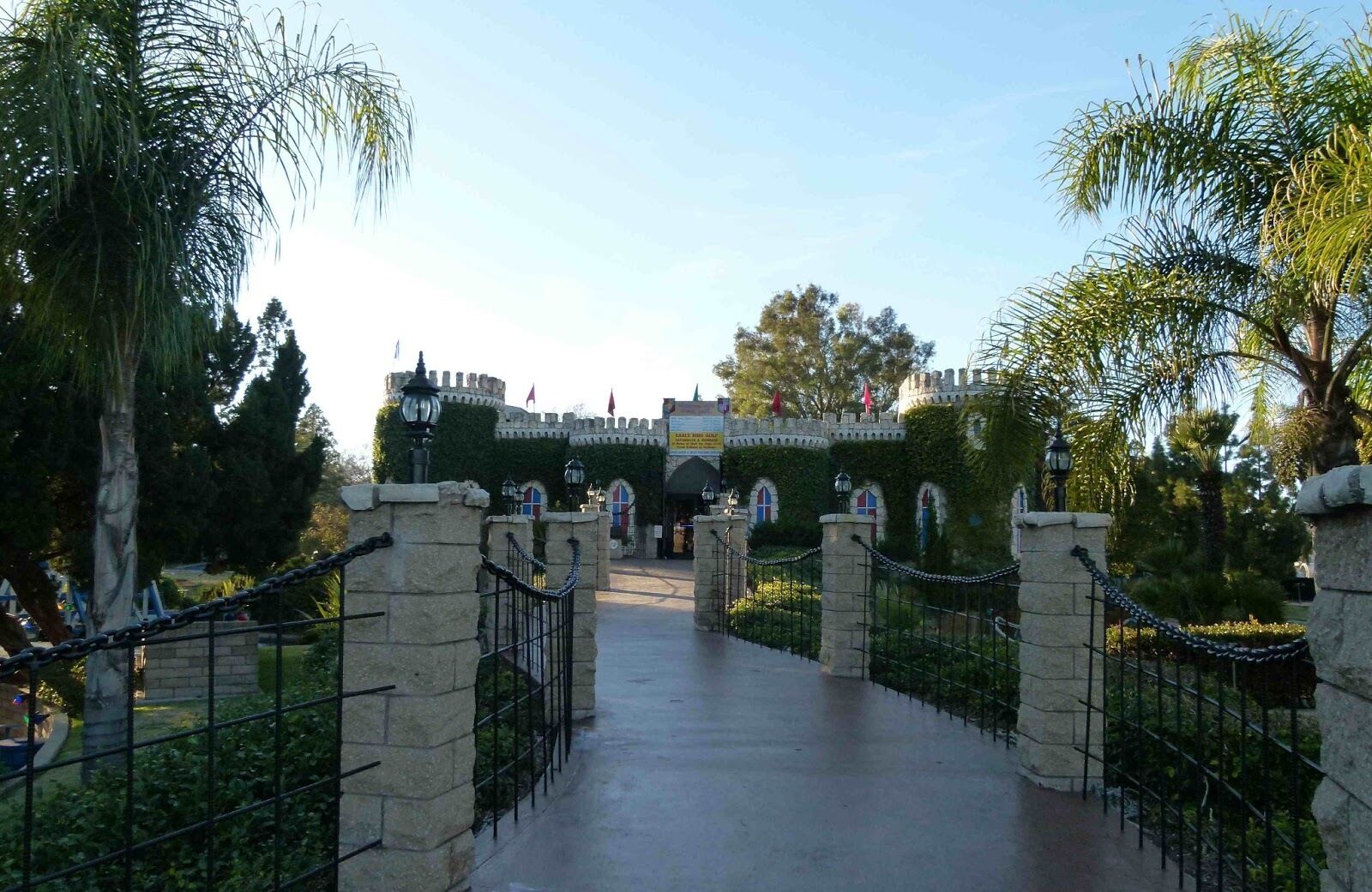 Mini-golf