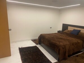 2 bedrooms, iron/ironing board, WiFi - Cityhaven. (Amman)