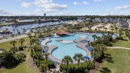 The Par-fect Stay at Barefoot Resort