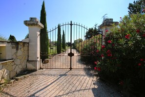 Enceinte de l’hébergement