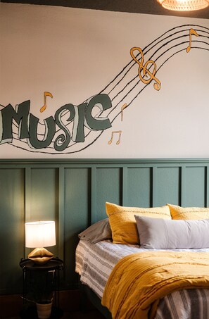 1 chambre, fer et planche à repasser, lit parapluie, Wi-Fi