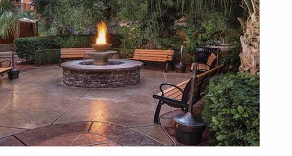 1 bd deluxe suite in Las Vegas