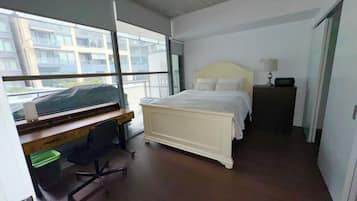 1 chambre, bureau, accès au Wi-Fi (inclus), literie fournie