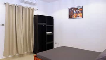 1 bedroom, iron/ironing board, WiFi, bed sheets