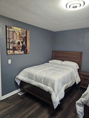 3 soverom, strykejern/-brett, wi-fi (inkludert) og sengetøy