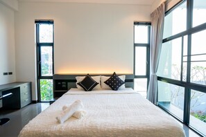 3 bedrooms, desk, iron/ironing board, travel crib - Your All in One Dream Villa (Bang Tao Beach, Thalang)