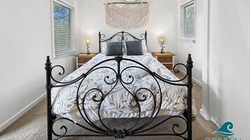 3 bedrooms, iron/ironing board, travel cot, free WiFi
