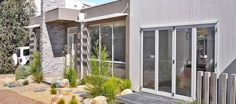 Seclusion in The Crescent